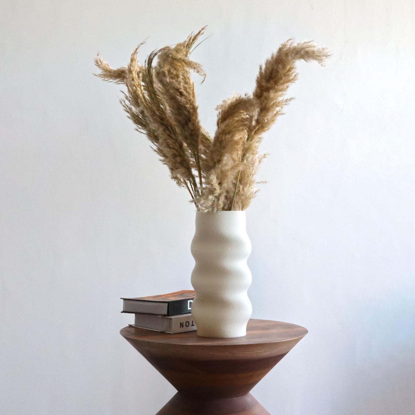 Large Vase Model